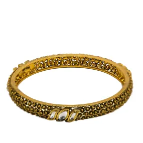 22K Yellow Gold Bangles Set of 4 W/ Kundan & Antique Finish Leaf Designs