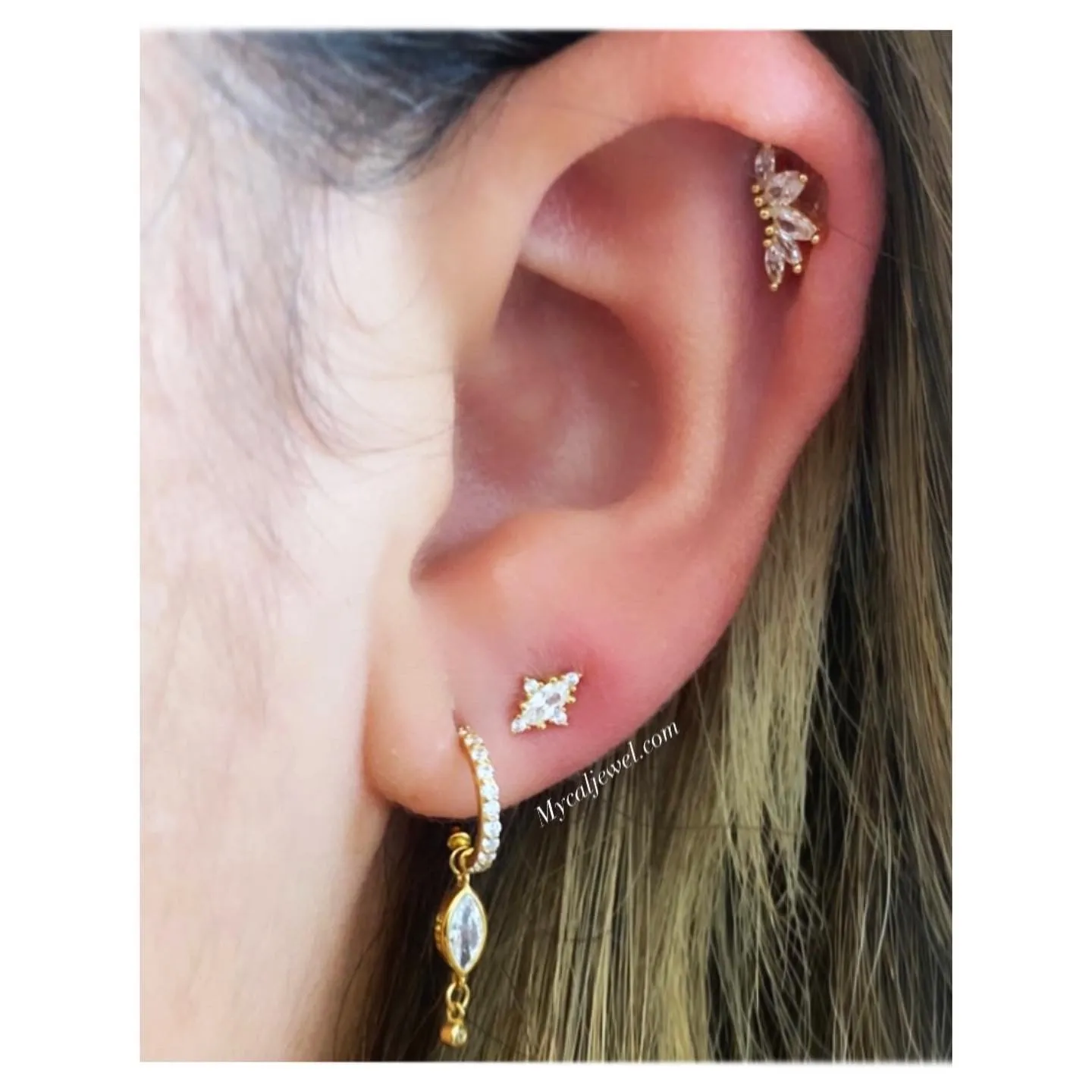 5 Graduated Marquise Piercing Stud Earring