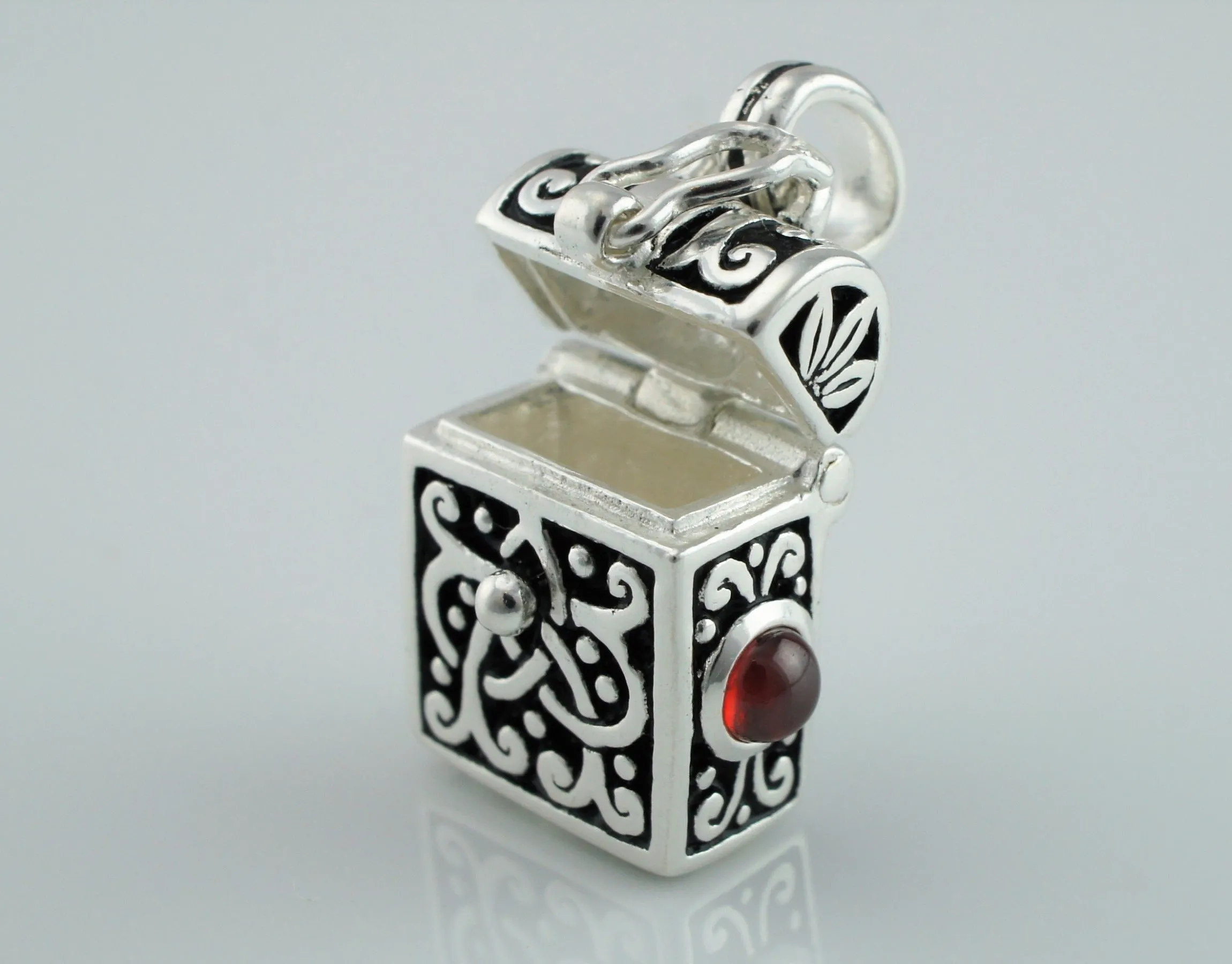 925 Sterling Silver Locket Antique Style Filigree Secret Box Pendant