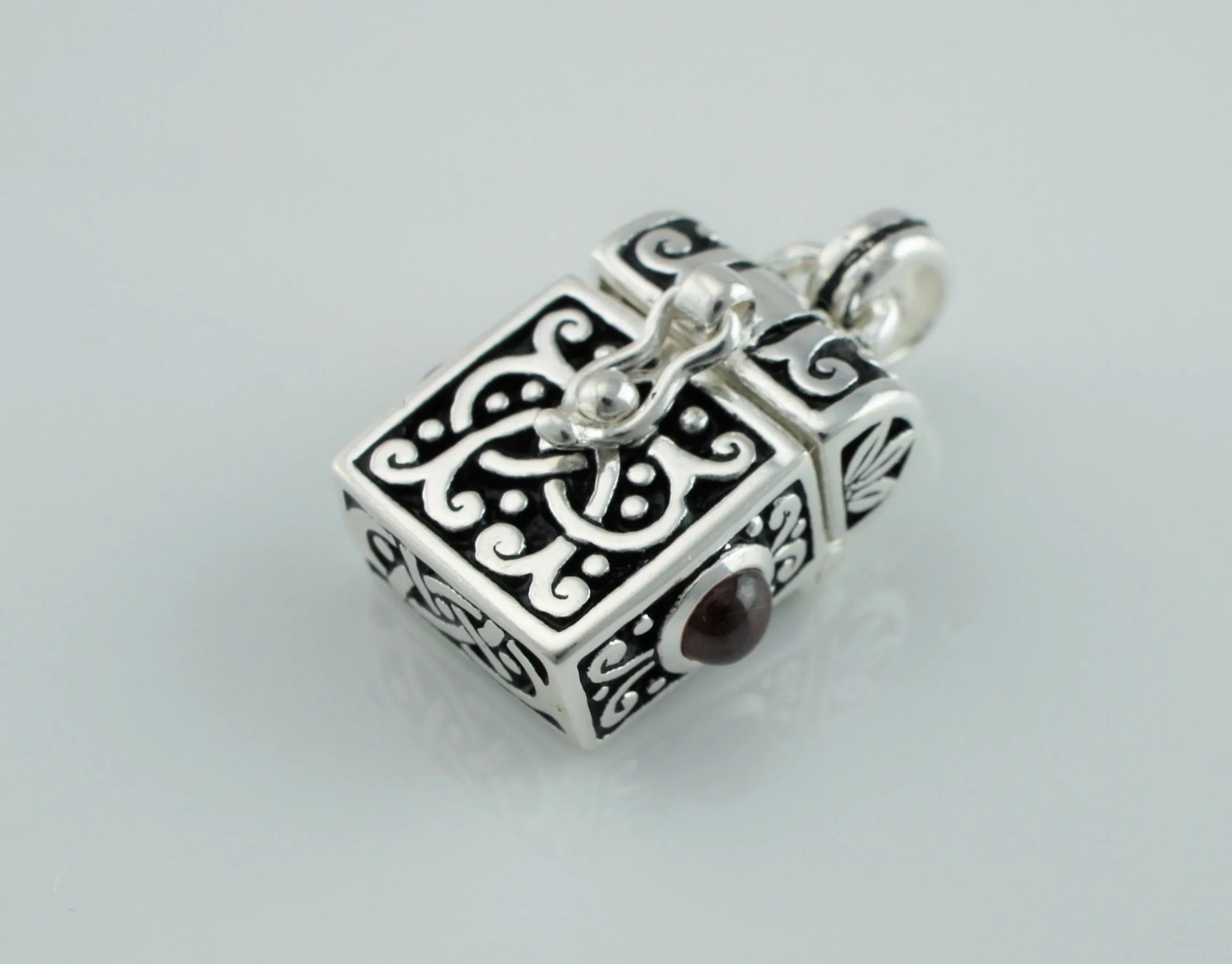 925 Sterling Silver Locket Antique Style Filigree Secret Box Pendant