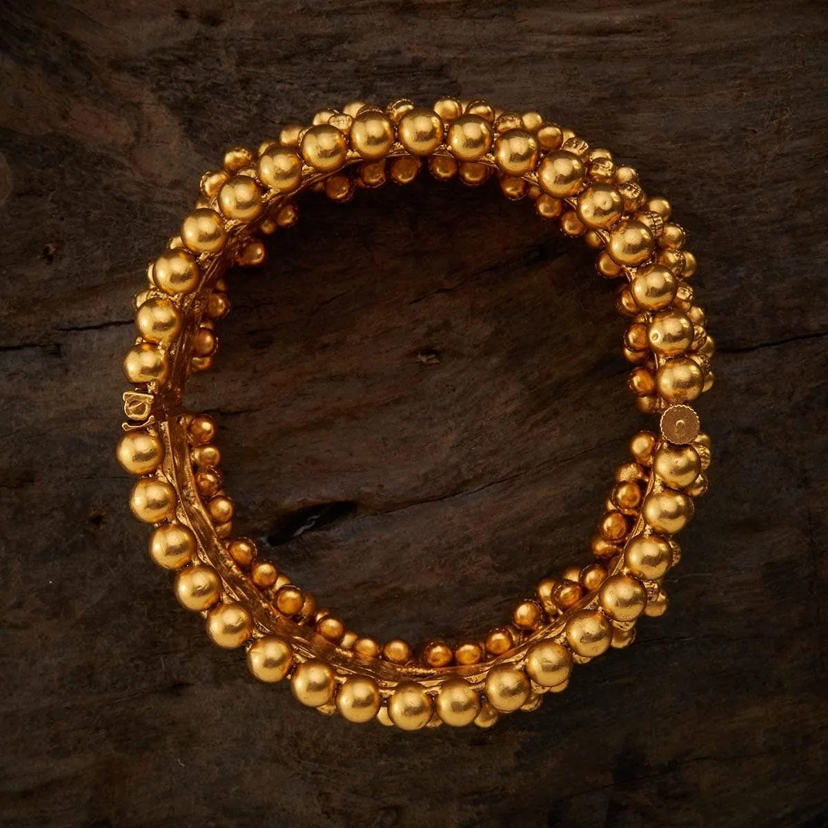 Antique Bangle 136294