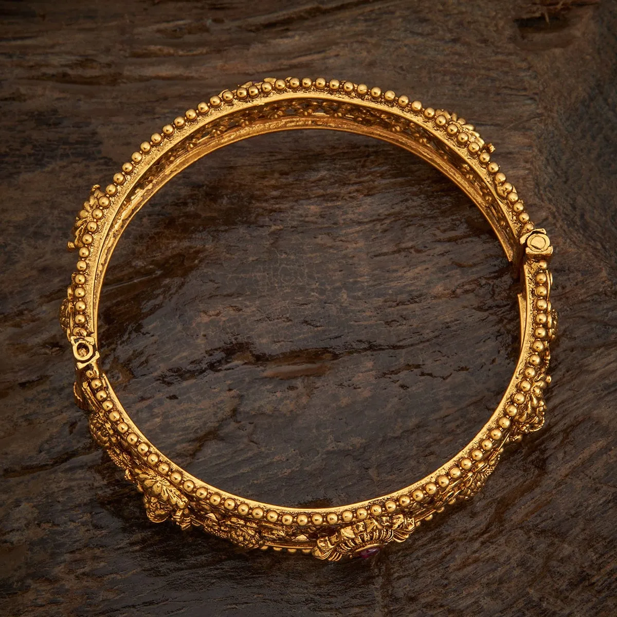 Antique Bangle 146750