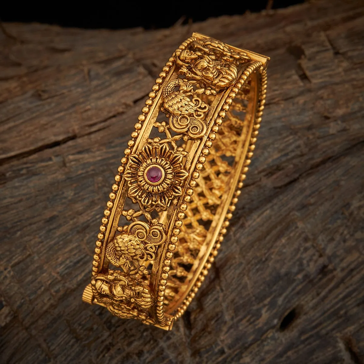 Antique Bangle 146750