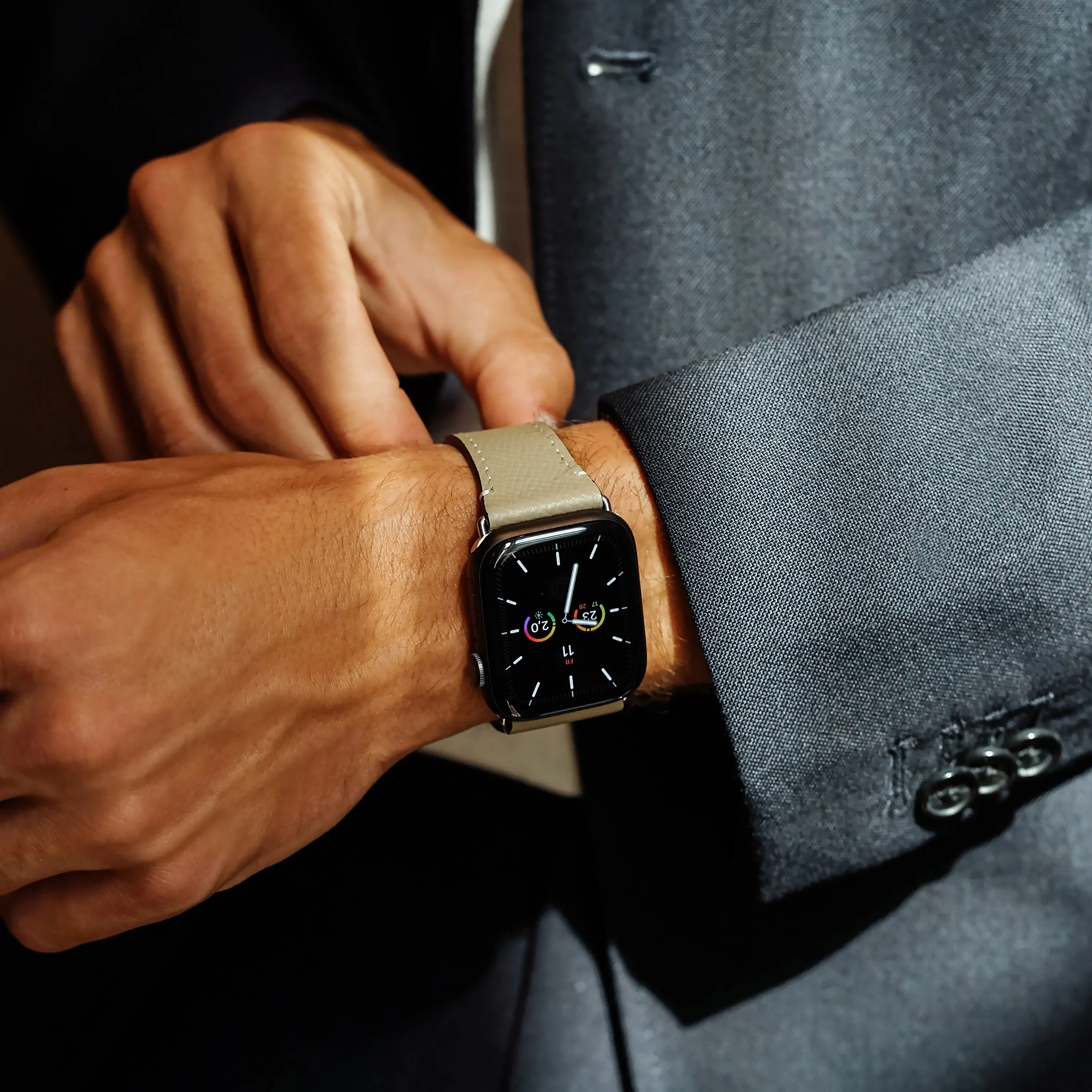 Apple Watch Band (41 mm)
