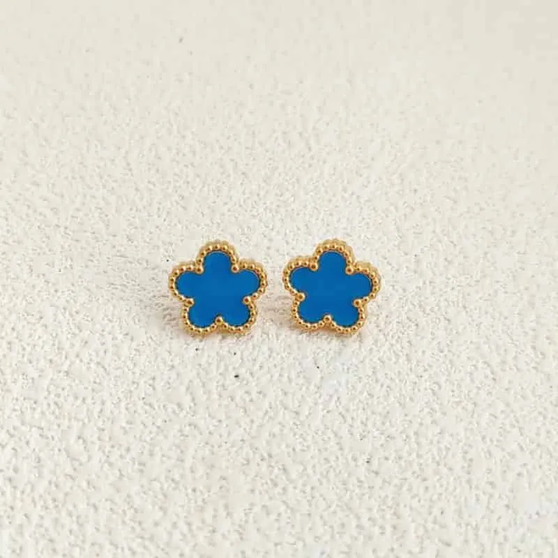 Clover Leaf Petals Plated Stainless Steel Necklace