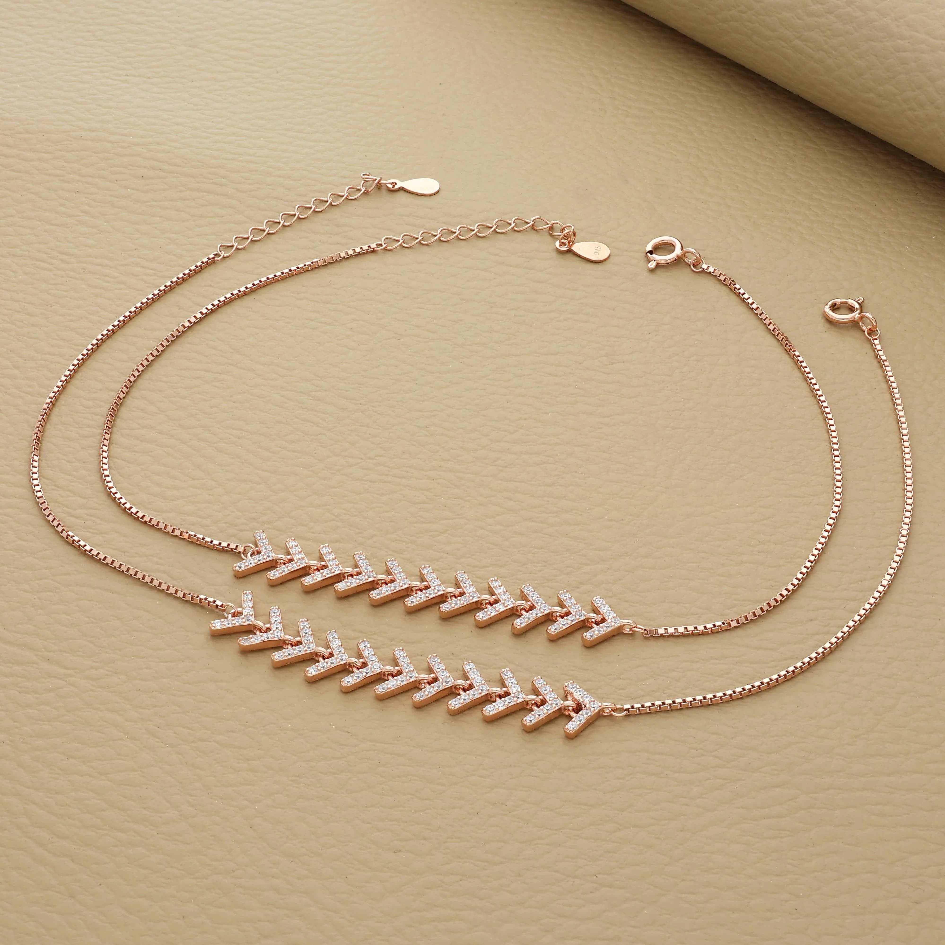 Dainty Cluster Silver Anklet for Women
