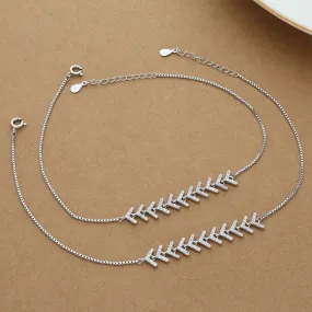 Dainty Cluster Silver Anklet for Women