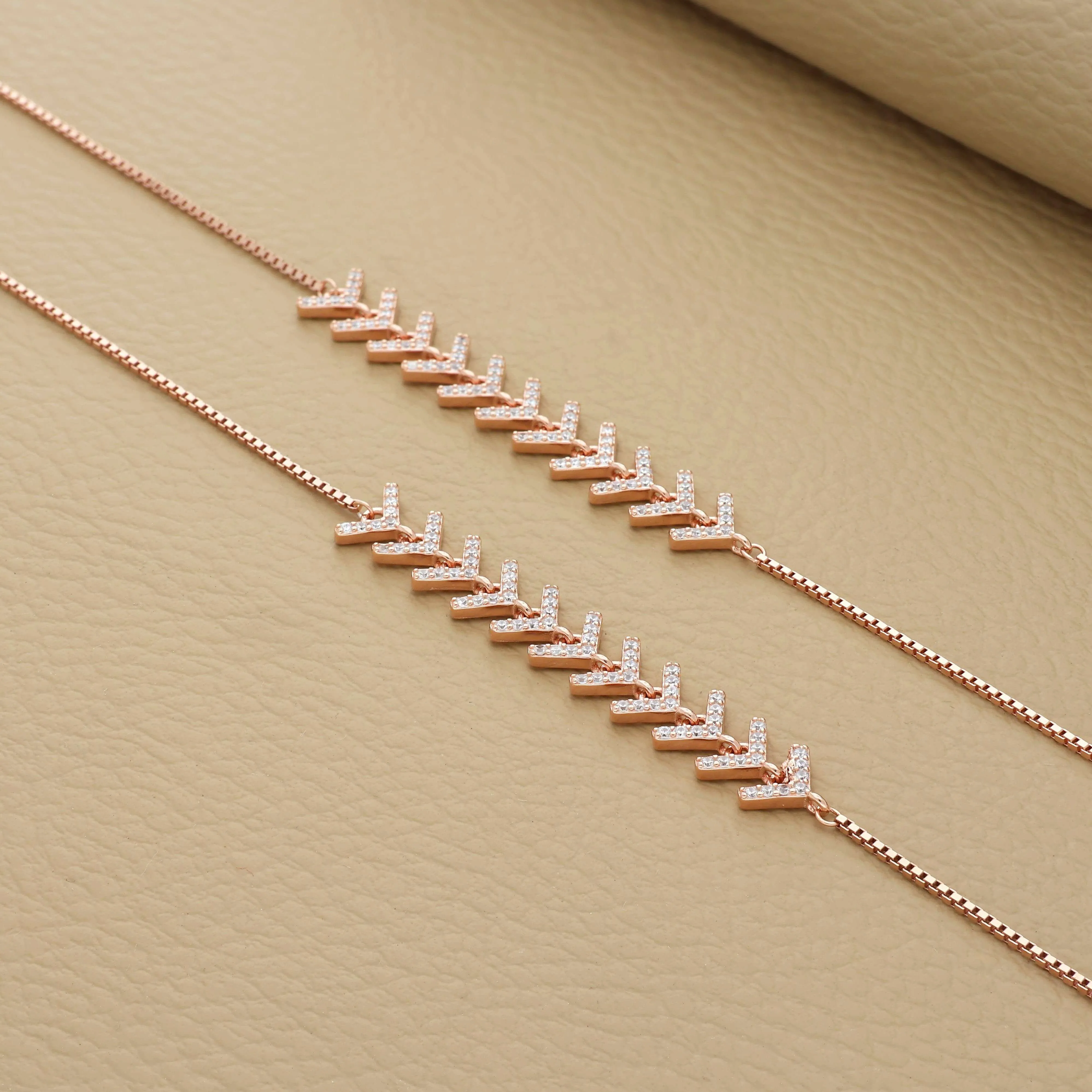 Dainty Cluster Silver Anklet for Women