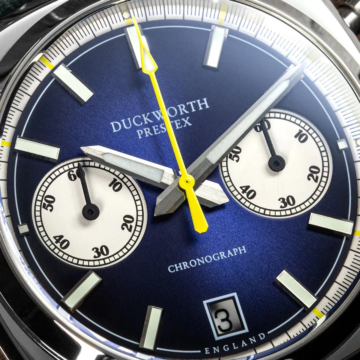 DP Watch Chronograph 42 Blue Sunburst Grey Leather