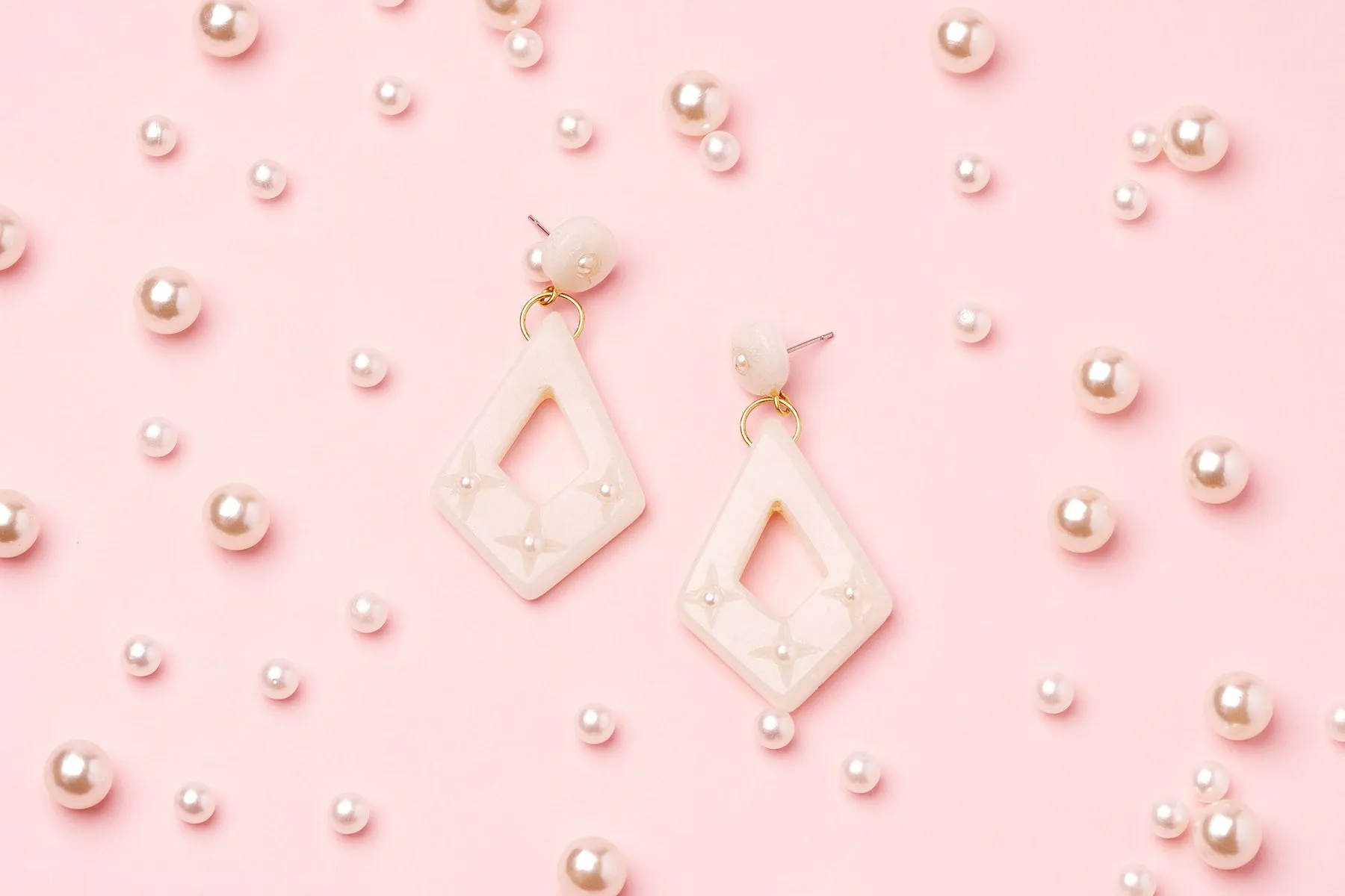 Frosted Pearls Drop Earrings