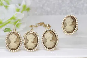 GOLD CAMEO JEWELRY