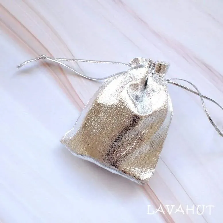 Grey Ark Seashell Hoop Earrings