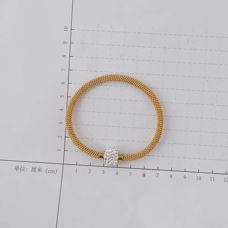 High Quality Charm Chic Valentine Gift Jewelry Stainless Steel Gold Women Distort Bracelets & Bangles