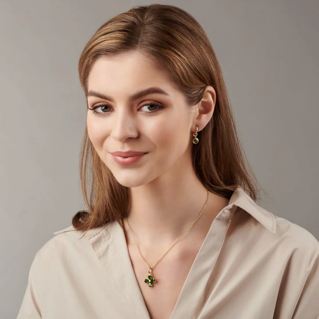 Klover Medium Flower Necklace Pendant Yellow Gold - Chrome Diopside & Diamond