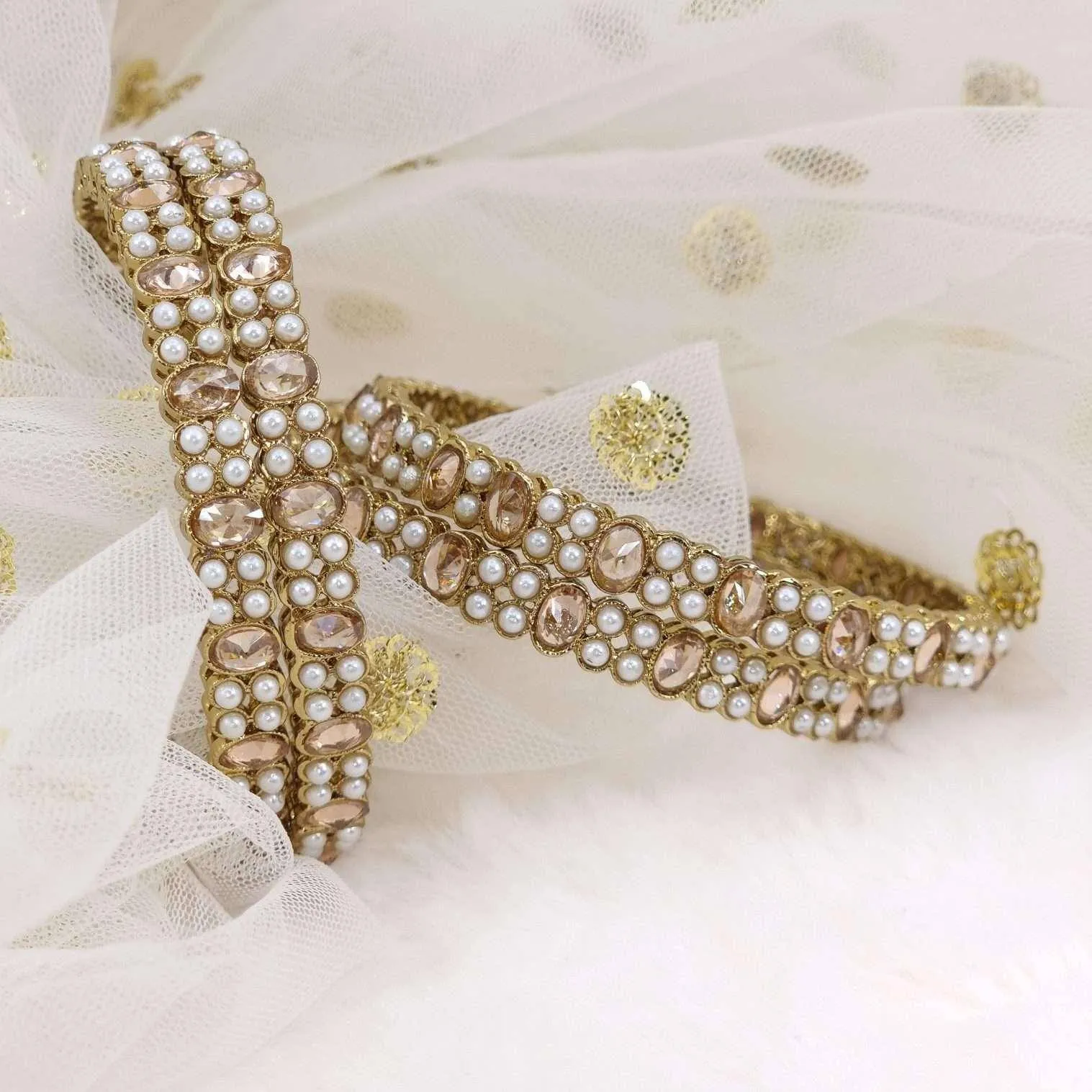 Leah - Set of 4 Polki Pearl Bangles