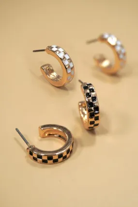 Mini Checkered Hoop Huggie Earrings