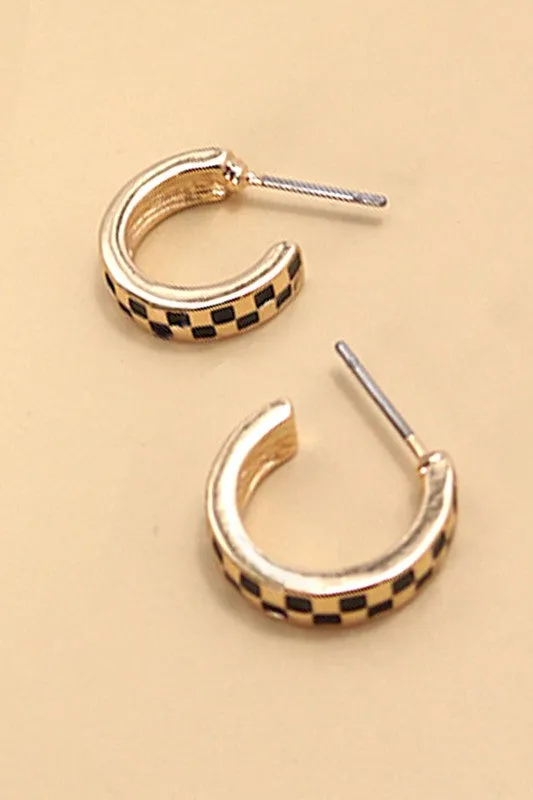 Mini Checkered Hoop Huggie Earrings