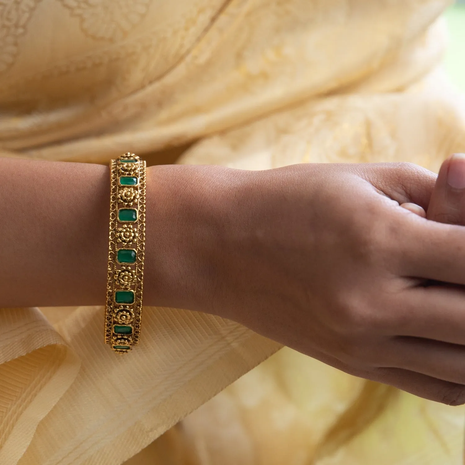 Neepa Antique Bangles