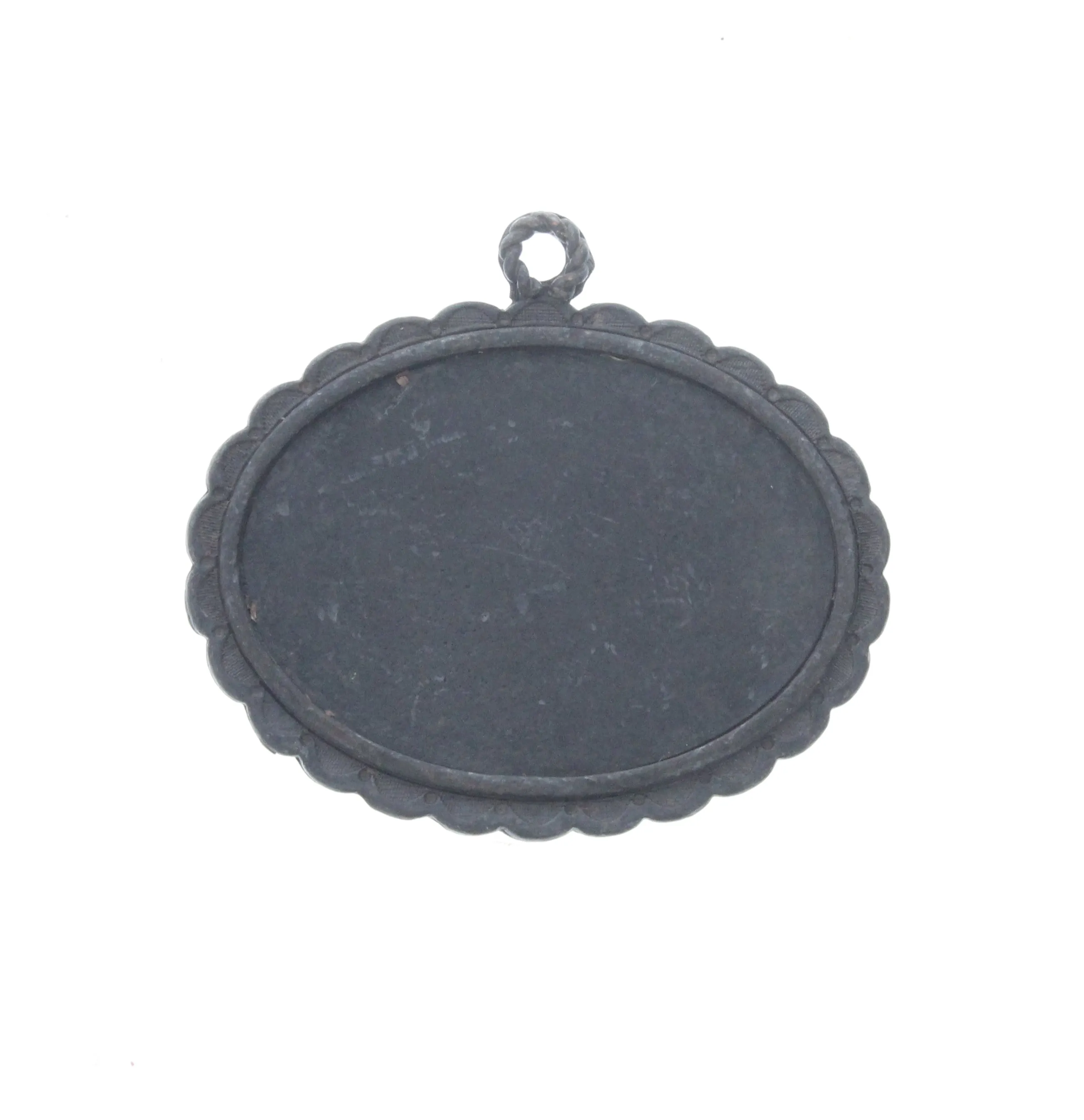 Oval Frame Pendant w/Bezel, ea