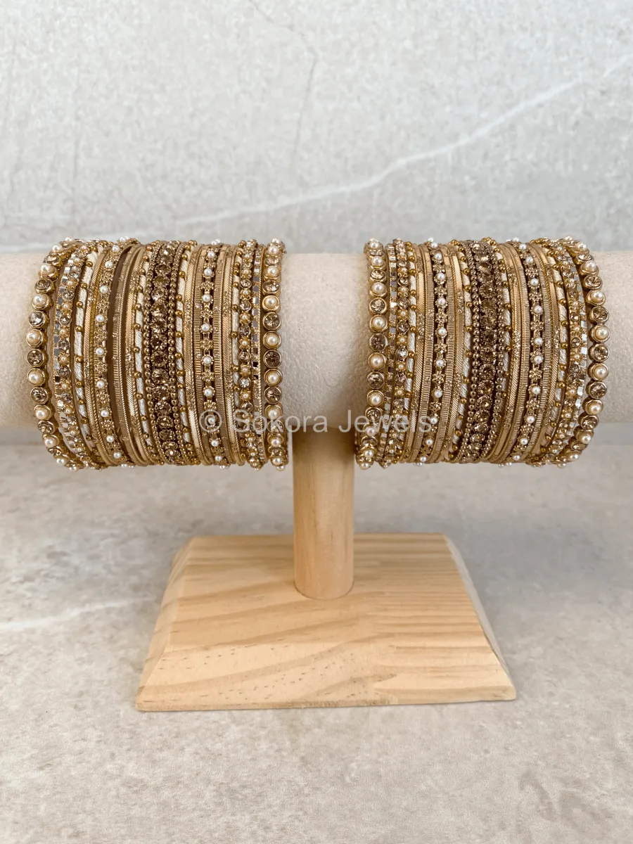 Pav Midi Pearly Bangle Set - Golden