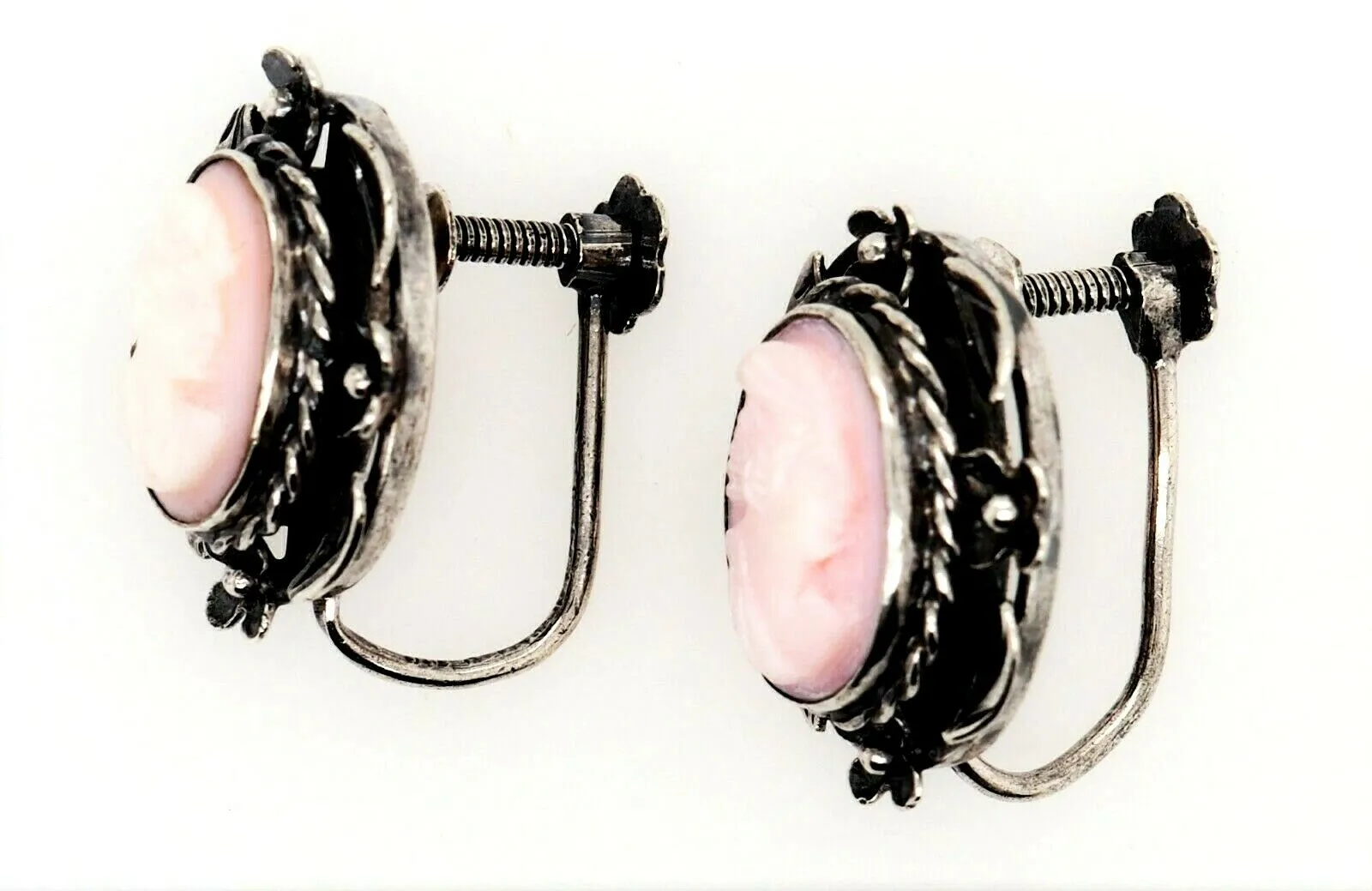Sterling Silver & Shell Cameo Screw Back Earrings Fine Vintage Jewellery